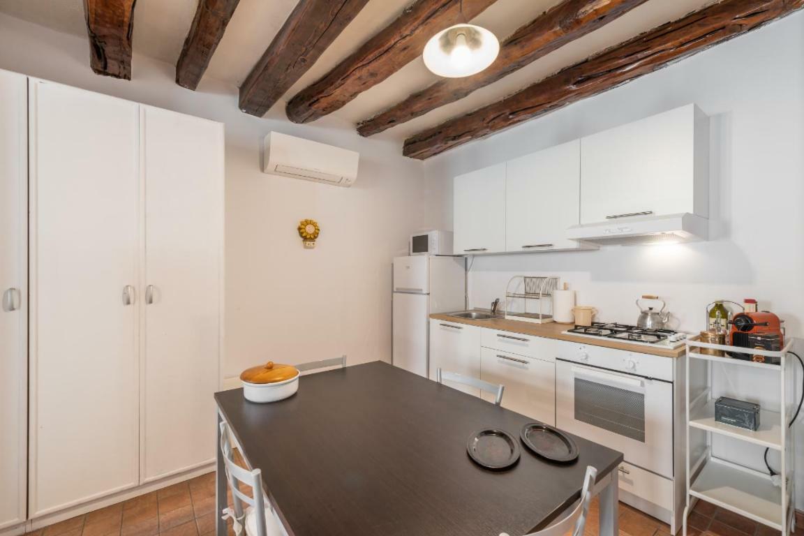Remy Apartment Cagliari Eksteriør billede